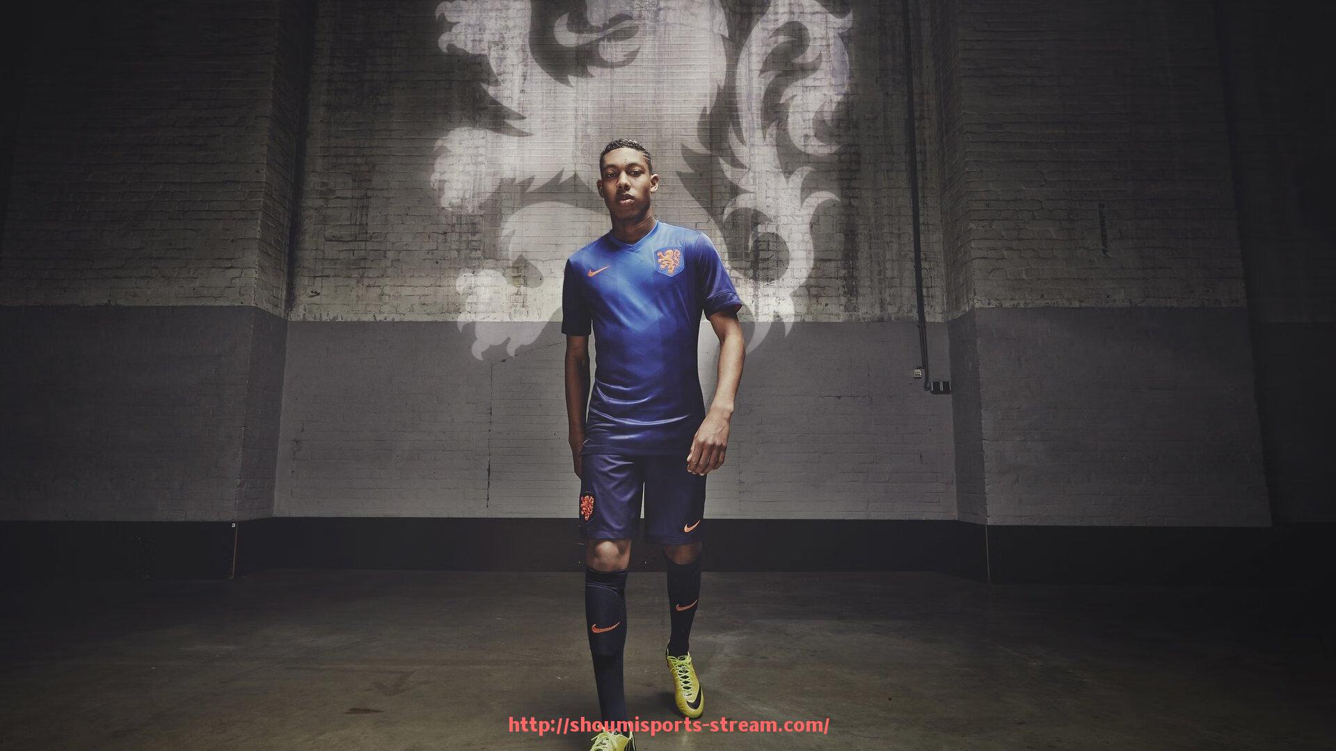 收米体育直播-巴萨客场对阵英超球队的战绩汇总与比赛回顾